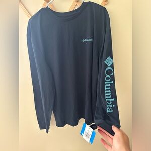 Long sleeve Columbia shirt